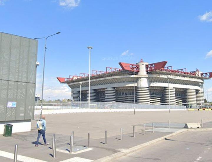 Camera Doppia A 700 Metri Dallo Stadio Cir 015146 밀라노 외부 사진